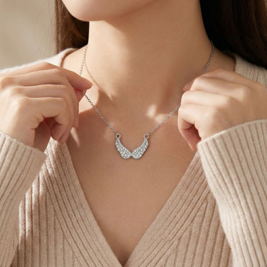 שרשרת כנפי מלאך לילדה מבית ונסוריני