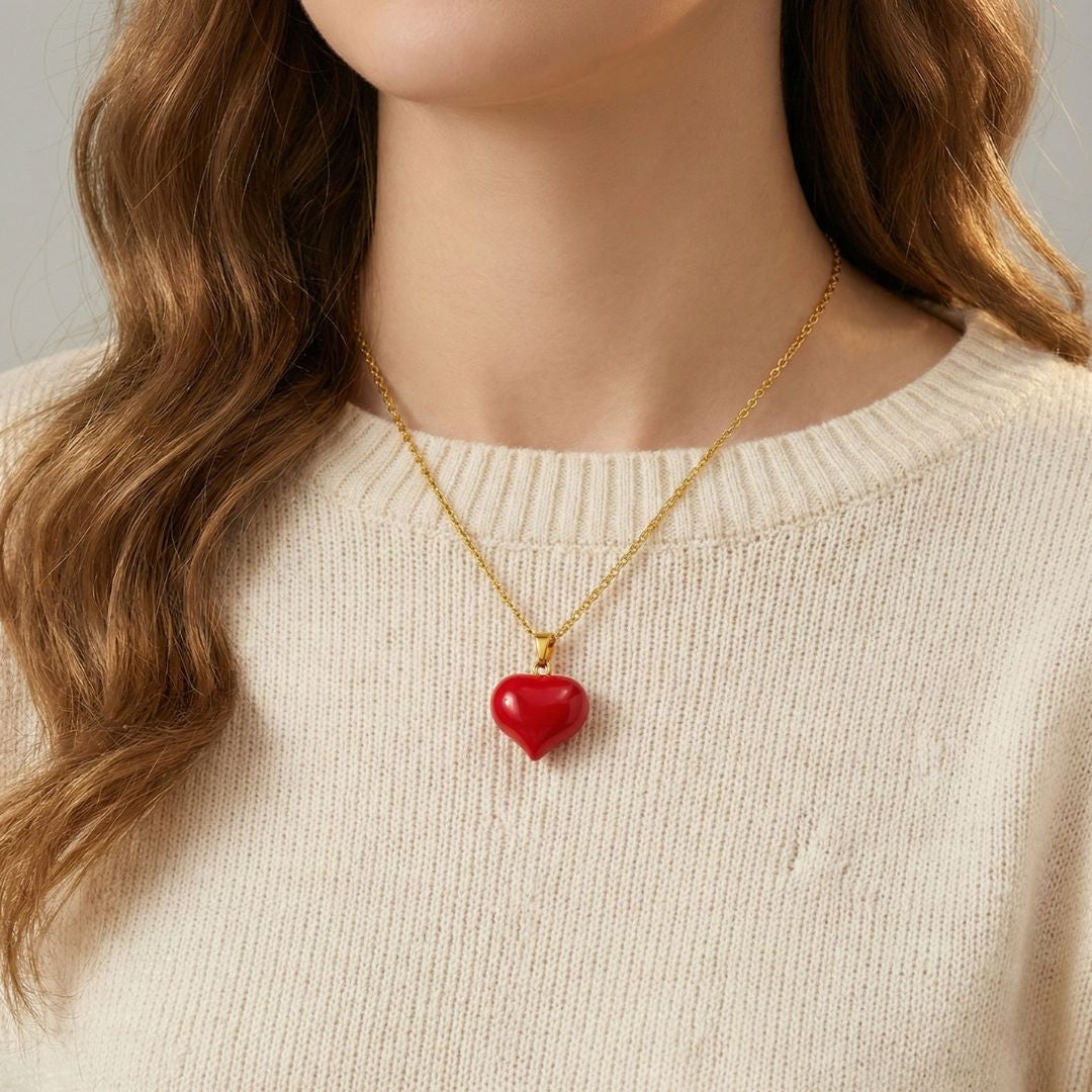 שרשרת לב אדום לנכדה מבית ונסוריני