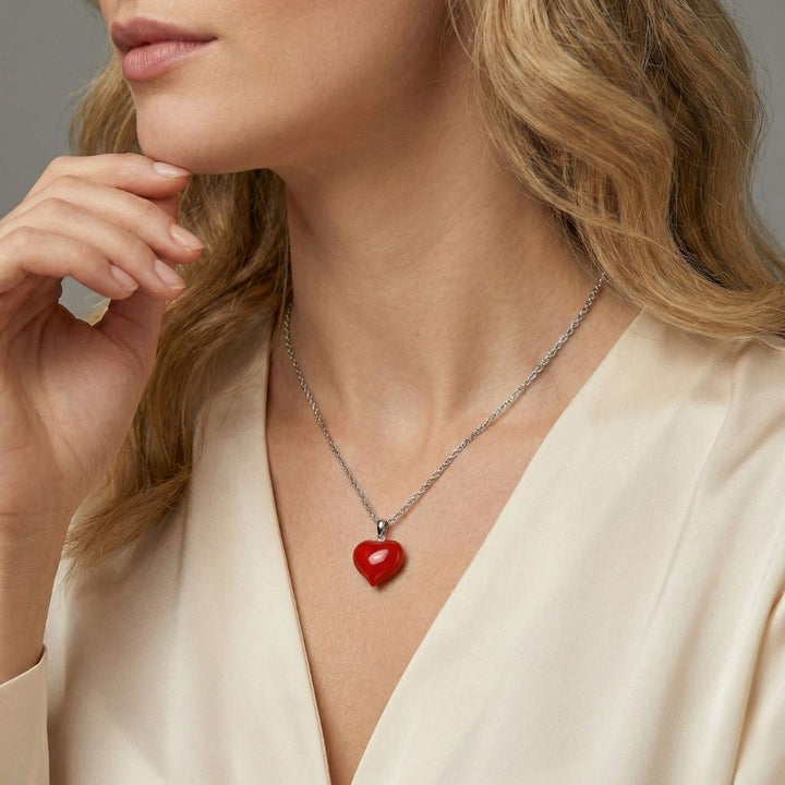 שרשרת לב אדום לנכדה מבית ונסוריני