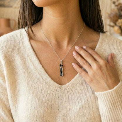 שרשרת חיבוק מבית ונסוריני