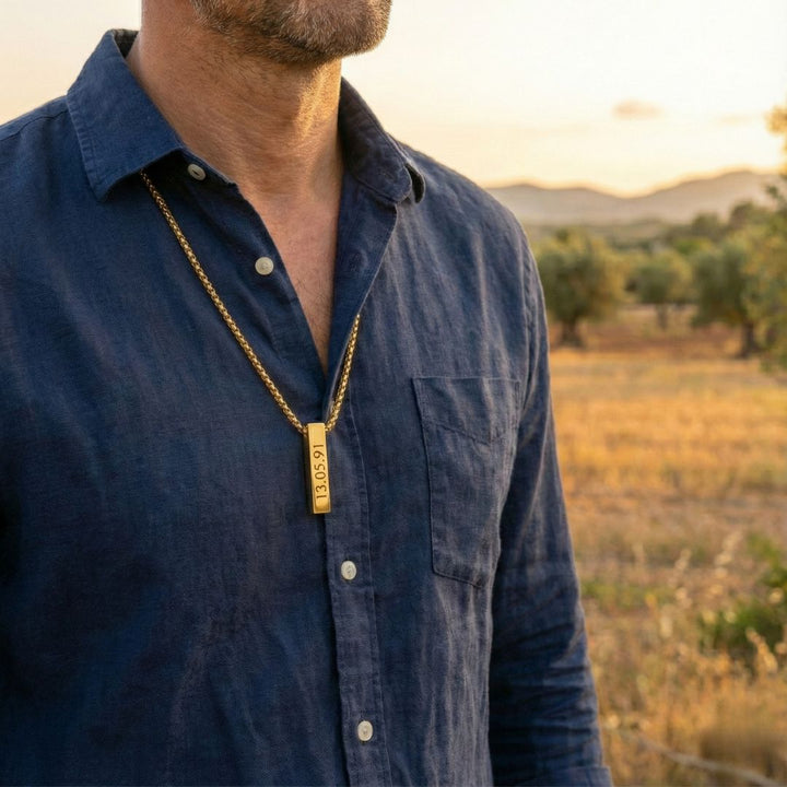 שרשרת מלבן עם חריטה מבית ונסוריני