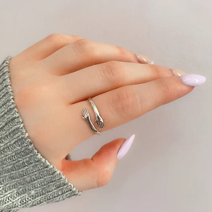 טבעת חיבוק לילדה מבית ונסוריני