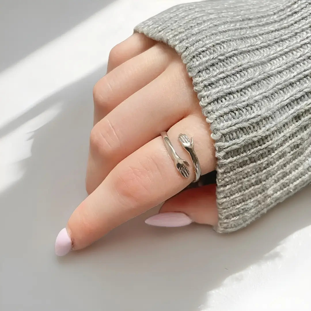 טבעת חיבוק לילדה מבית ונסוריני